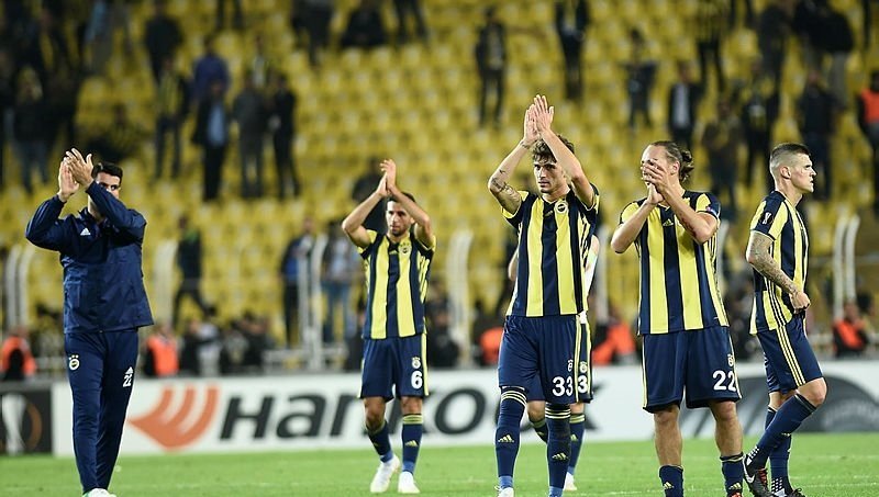 <h2>11 PUAN GERİDE KALDI</h2>