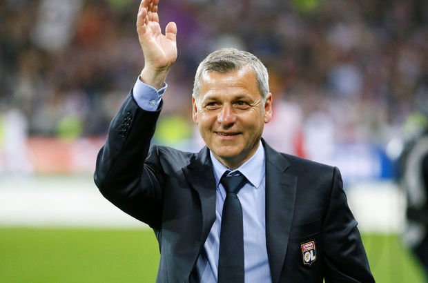 <h2>30 - BRUNO GENESIO (LYON)</h2>