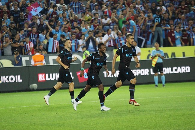 <h2>4 - Trabzonspor: 12 puan</h2>