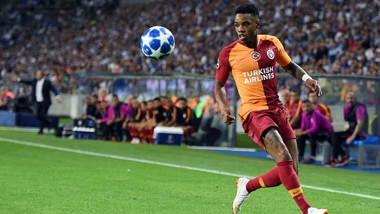 <h2> Rodrigues’i izlemek için stattaydılar</h2>