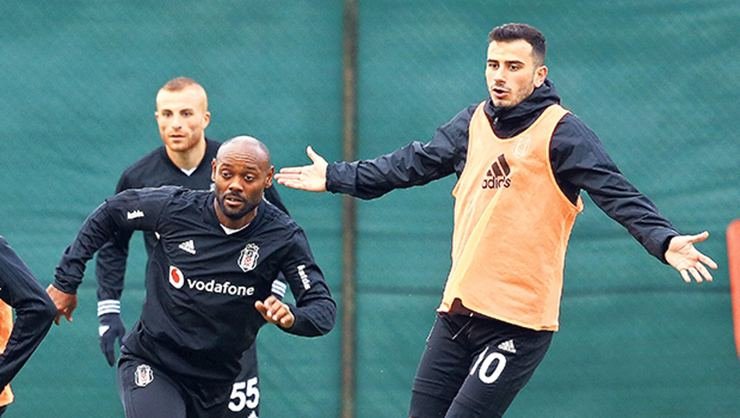 <h2> Şenol Güneş’ten 2 futbolcuya özel görev!</h2>