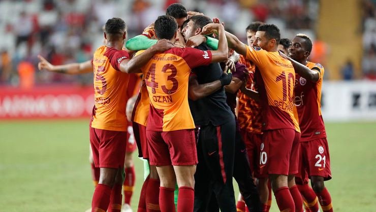 <h2> Yok böyle fikstür... 23 günde 1’i derbi 6 dev maç!</h2>