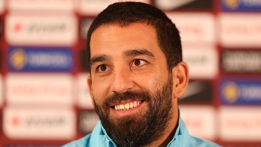 <h2>ARDA TURAN - CANER ERKİN KAVGASI</h2>
