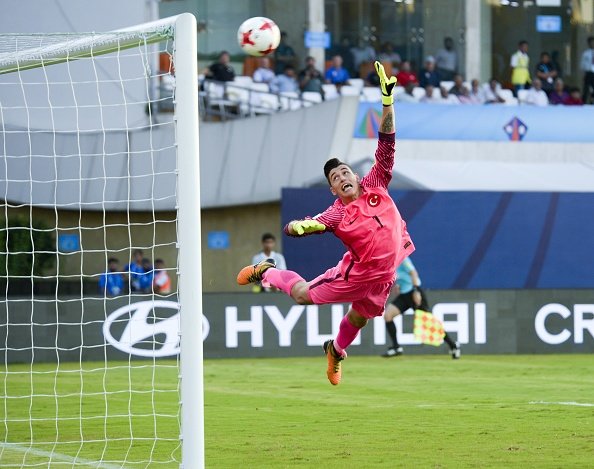 <h2>BERKE ÖZER - FENERBAHÇE</h2>