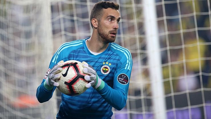 <h2>Beşiktaş cephesinden Harun Tekin sözleri: İyi ki almamışız!</h2>