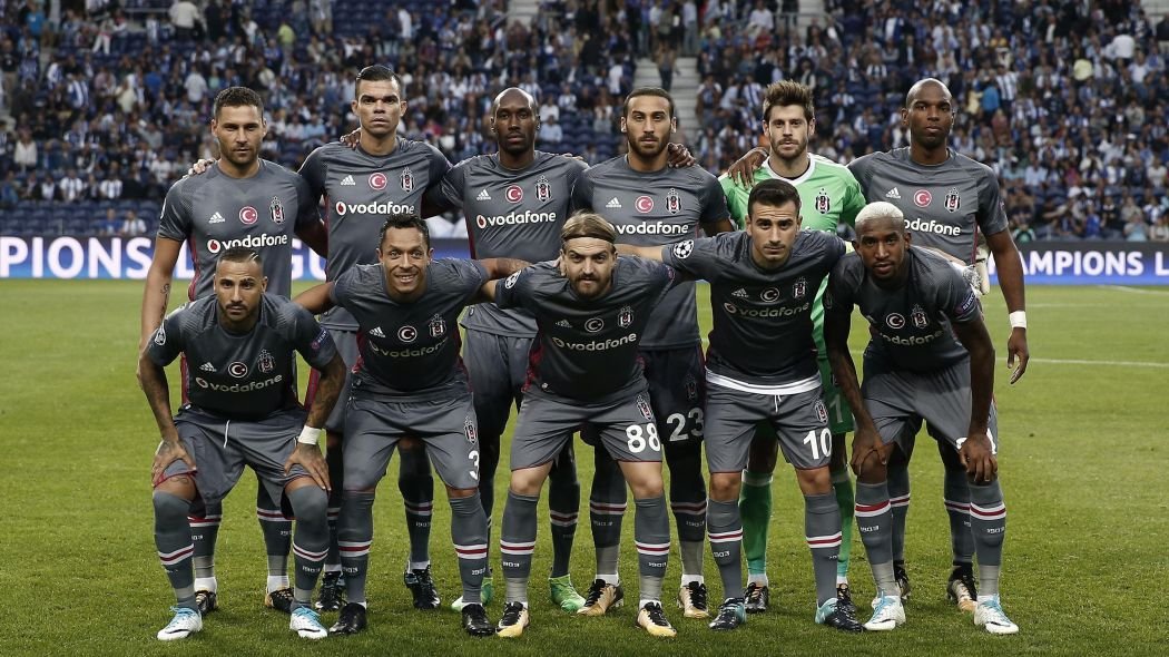 'Beşiktaş'ın eski futbolcusu bin pişman! Geri dönmek istiyor
