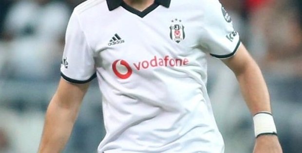 'Beşiktaşlı oyuncu ilk 11'e göz dikti