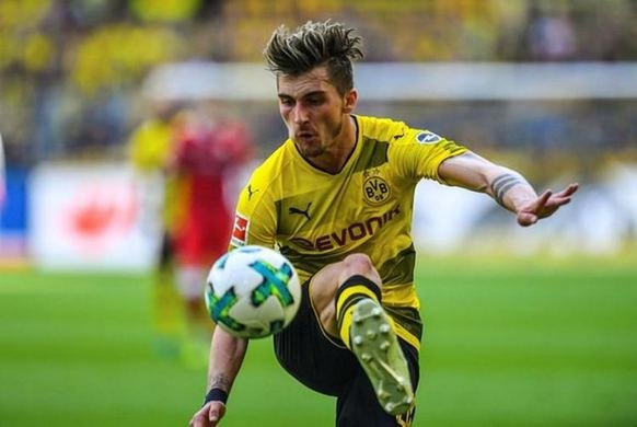 <h2>BORUSSIA DORTMUND | Firma: Evonik Industries | Yıllık Gelir: 18.000.000 Euro</h2>