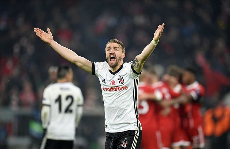 <h2>Caner Erkin  Uzaktan Şut: 80</h2>