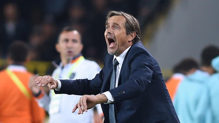 <h2>Cocu İngiltere’den haber bekliyor!</h2>