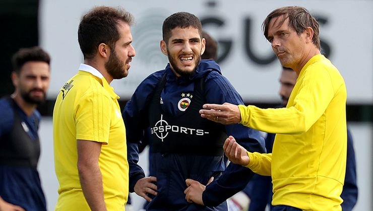 <h2>Cocu’dan motivasyon konuşması</h2>