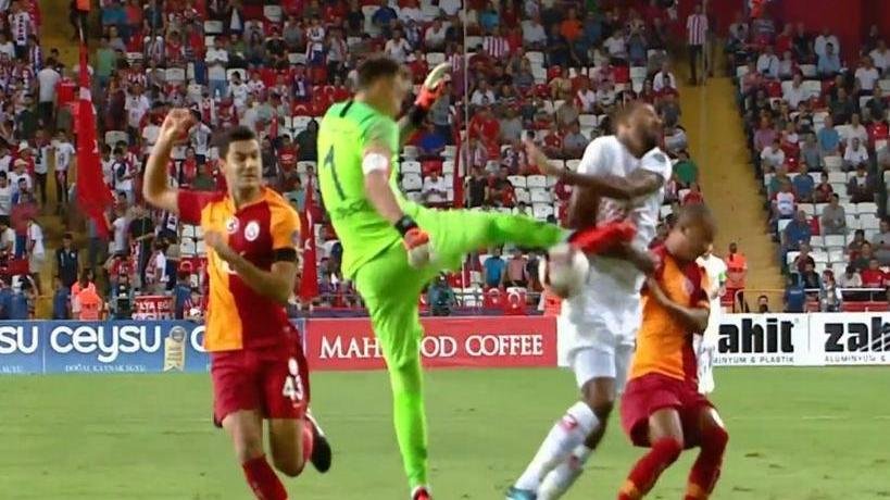 <h2>DONK’UN ATTIĞI GOLDE FAUL VAR</h2>