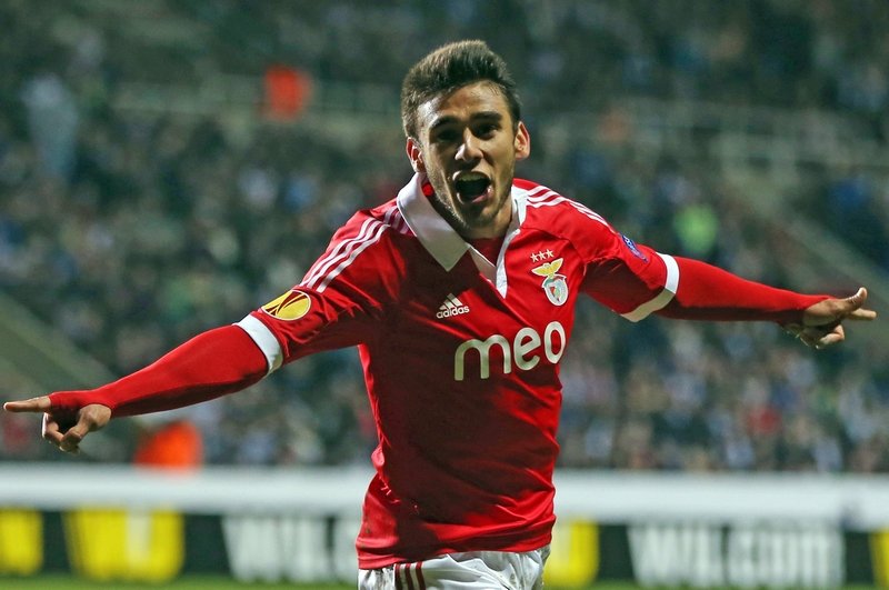 <h2>Eduardo Salvio- Benfica</h2>