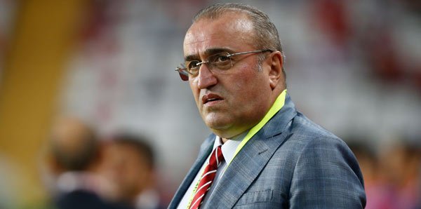 <h2>FATİH HOCA SENİ SANTRFOR TRANSFERİNDEN KURTARDIM DEDİ</h2>