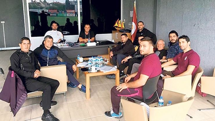 <h2>Fatih Terim forvetini arıyor!</h2>