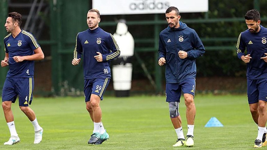 'Fenerbahçe'de çanlar 2 yıldız için çalıyor! 