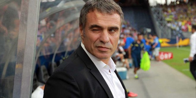 <h2>Fenerbahçe’de Ersun Yanal için son dakika!</h2>