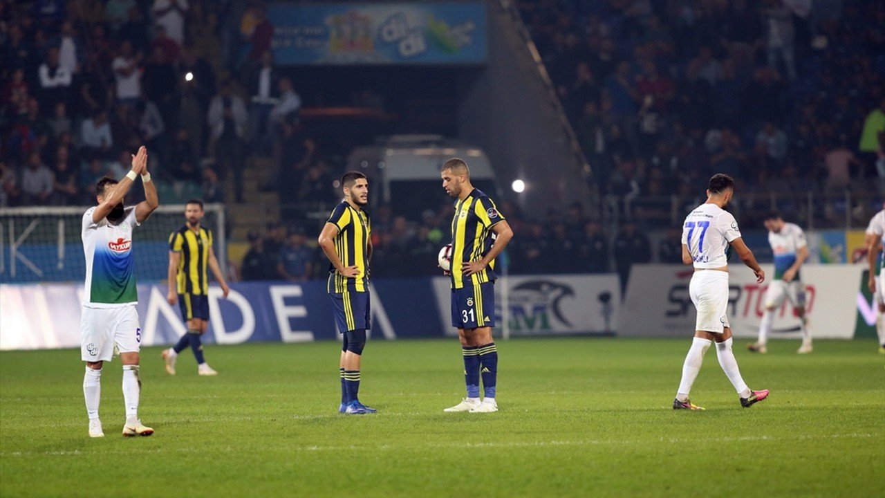 'Fenerbahçe'de FLAŞ gelişme! 2 kişinin bileti kesildi