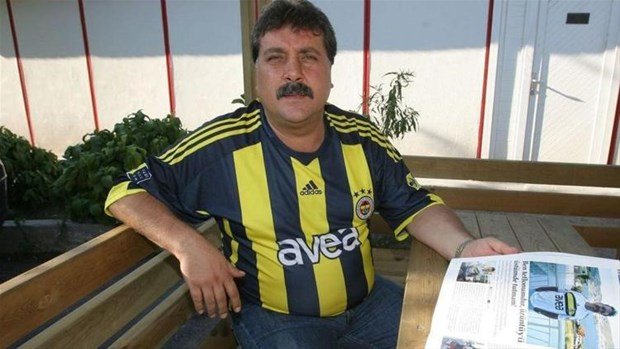 <h2>Fenerbahçe’de flaş gelişme! Soyunma odasına girişi yasaklandı, yetkileri alındı</h2>