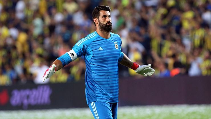 <h2>Fenerbahçe’de sıcak gelişme! Volkan Demirel özür dileyecek!</h2>