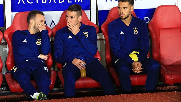 <h2>Fenerbahçe’de Valbuena’nın bileti kesildi!</h2>