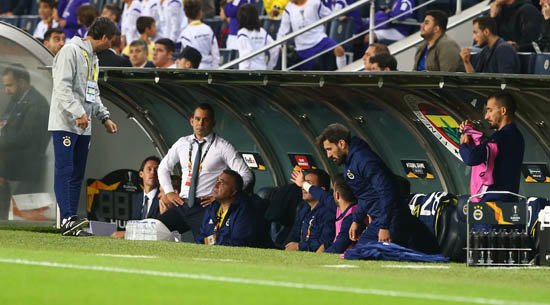 'Fenerbahçe'de yedek kulübesinde kriz! Mehmet Topal ve Valbuena...