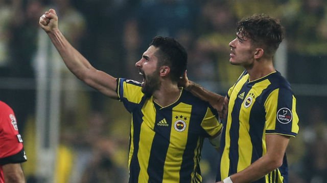 'Fenerbahçeli futbolcunun menajeri açıkladı! 