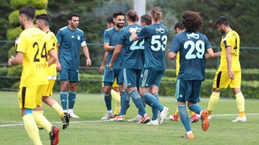 'Fenerbahçe'ye büyük şok! Sivasspor maçında...