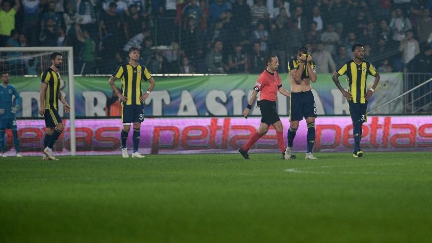 'Fenerbahçe'yi bekleyen tehlike! Ocak'ta istediği takımla görüşecek