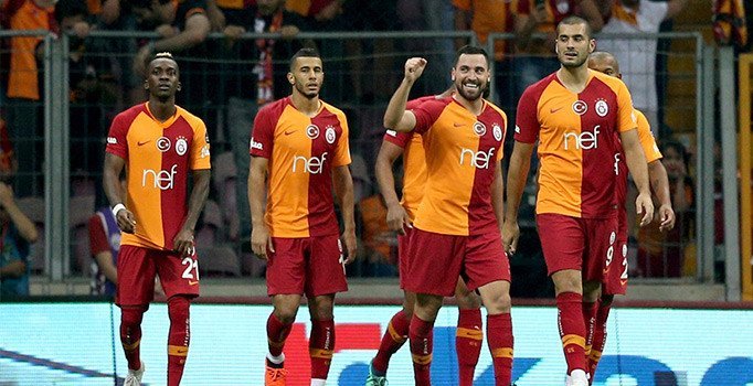 <h2>Galatasaray - 16  puan</h2>