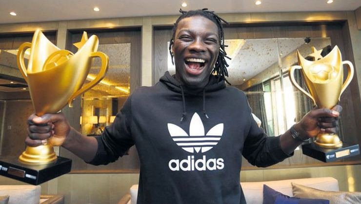 <h2>Gomis sessizliğini bozdu: Gitmemi onlar istedi!</h2>
