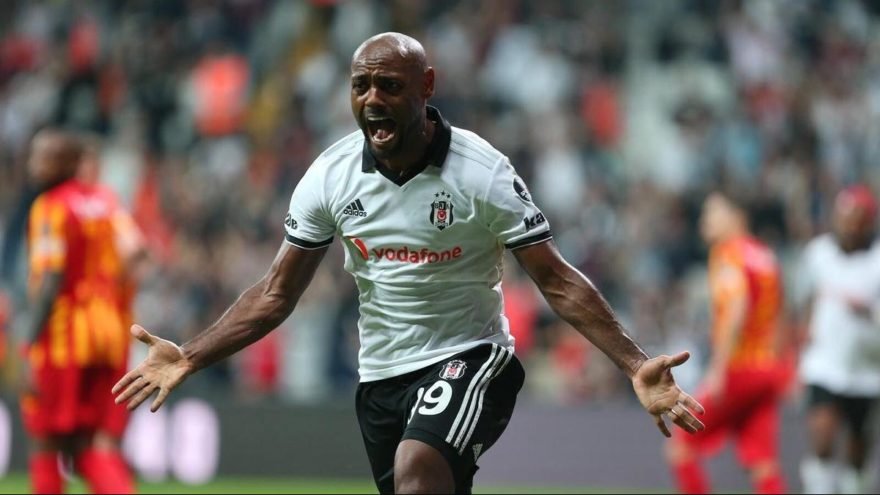 <h2>Hücum hattı yenileniyor...</h2>