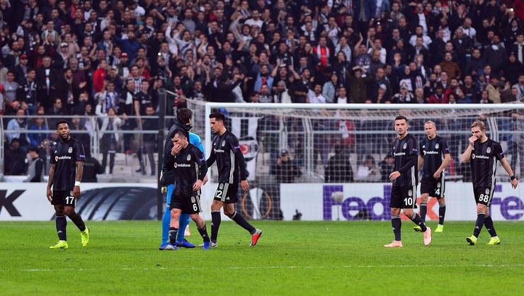 <h2>İşte Beşiktaş’ta yeni maaşlar!</h2>