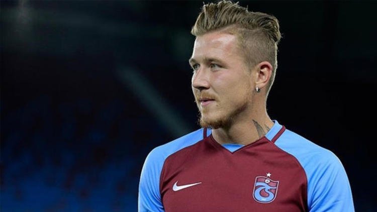 <h2>Juraj Kucka  Uzaktan Şut: 78</h2>