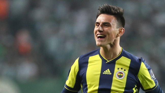 'Liverpool'un yıldızının özel görevi Eljif Elmas'a!