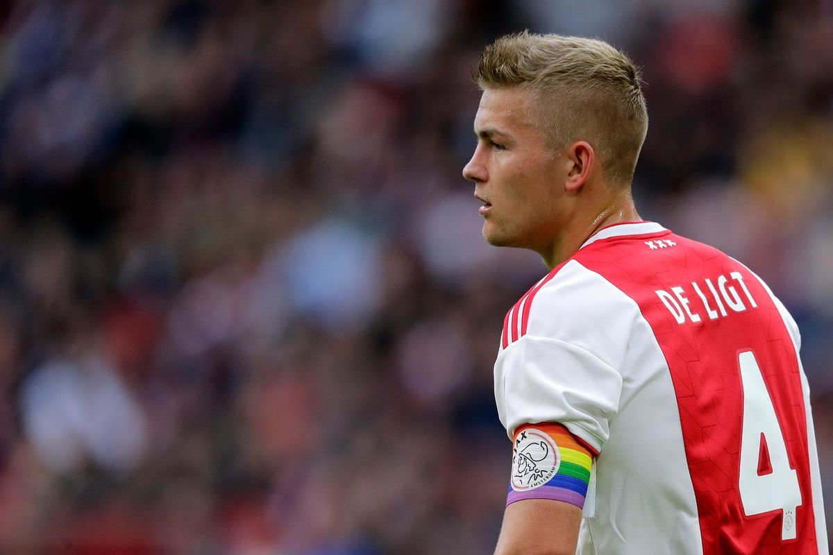 <h2>Matthijs de Ligt OVR:80 POT:91</h2>