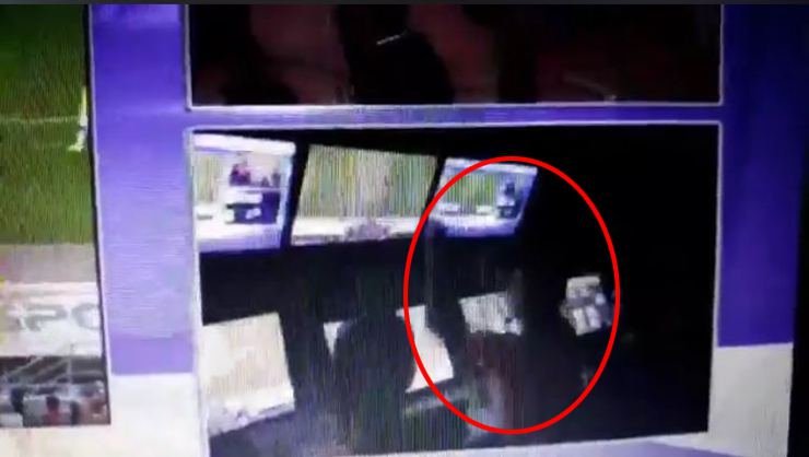 <h2>Mete Kalkavan için açıklama!</h2>