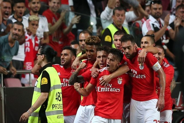 'Portekizliler duyurdu! Benfica'dan Galatasaray'a bomba transfer