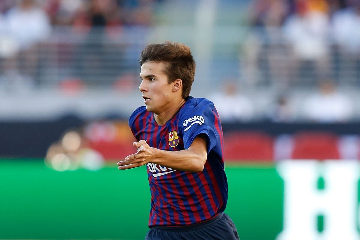 <h2>Riqui Puig OVR:68 POT:88</h2>