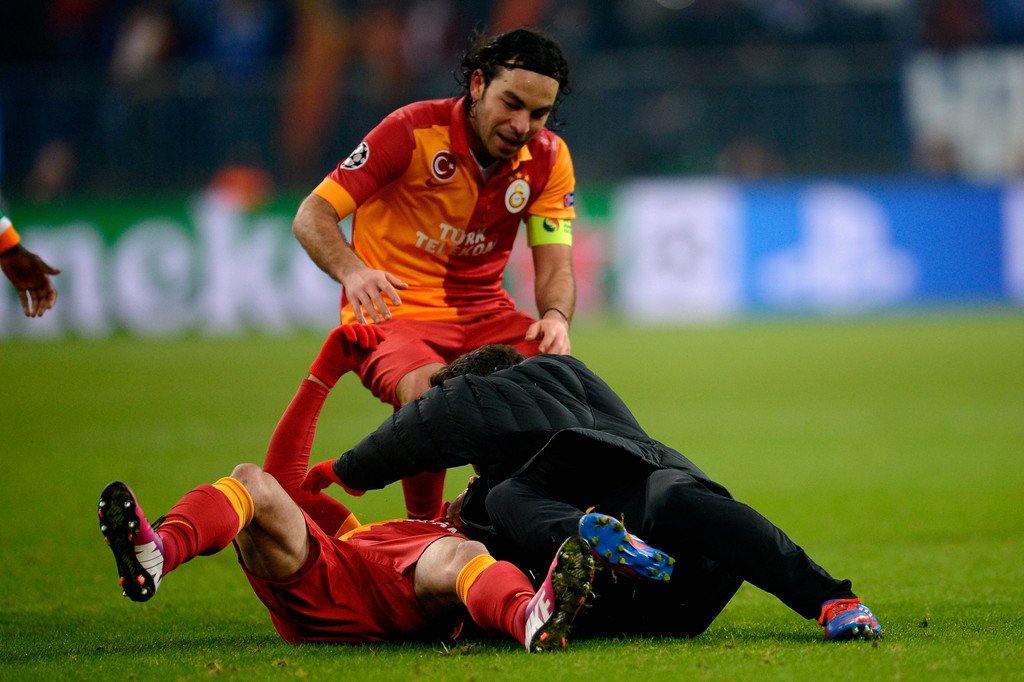 <h2>SELÇUK İNAN </h2>