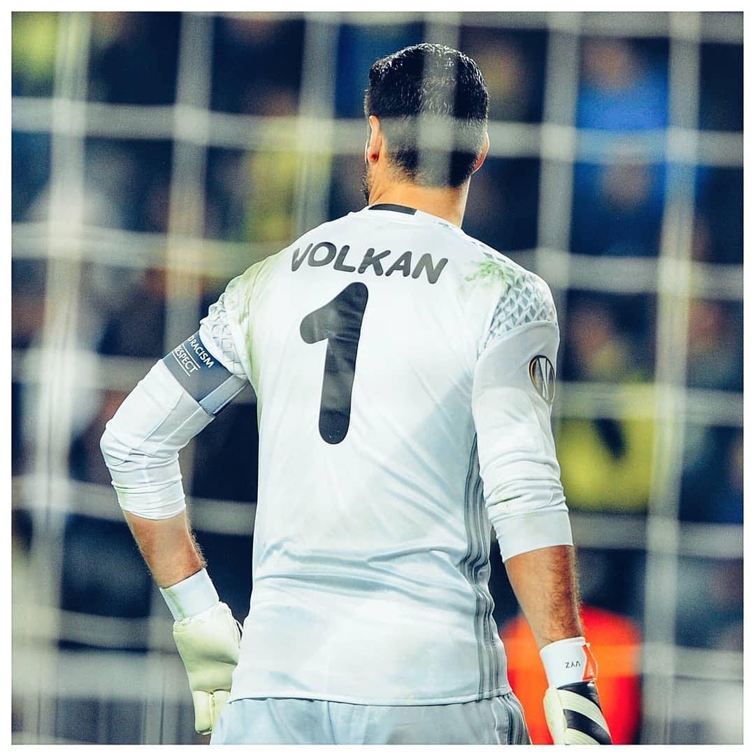 'Sosyal medyada Volkan Demirel isyanı: ''Volkan'ı satanı bizde satarız!''