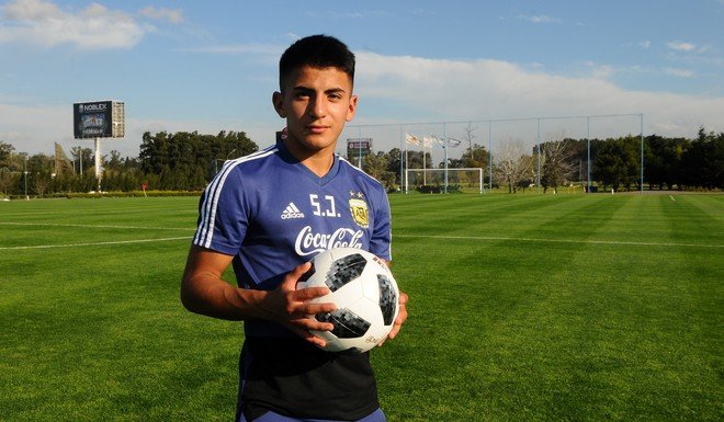 <h2>Thiago Almada - Vélez Sarsfield</h2>