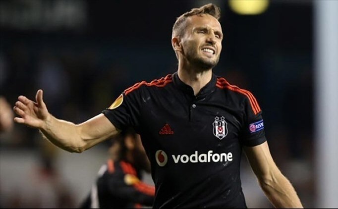 <h2>Tomas Sivok şu anda hangi takımda oynuyor?</h2>