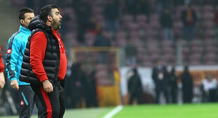 <h2>Ümit Özat’ın, Galatasaray’ı çalıştırır mısın? sorusuna verdiği yanıt</h2>