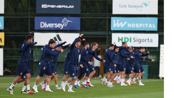 <h2>Yardımcılar ve kadro dışı bırakılan futbolcular... 2. dalga geliyor!</h2>