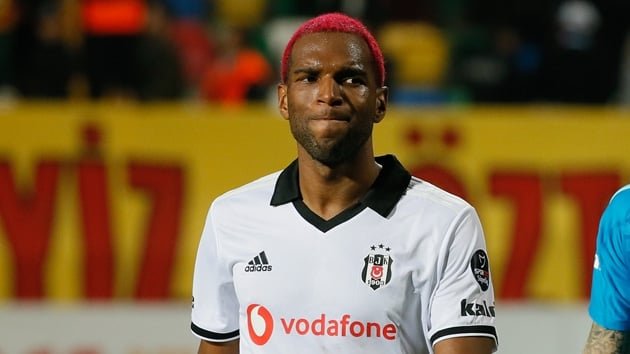 <h2>7 isim var...</h2>