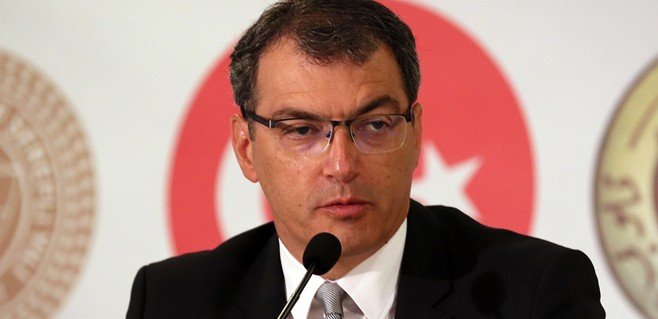 <h2> Fenerbahçe yönetiminden sürpriz karar! Comolli’nin görevleri kısıtlandı!</h2>