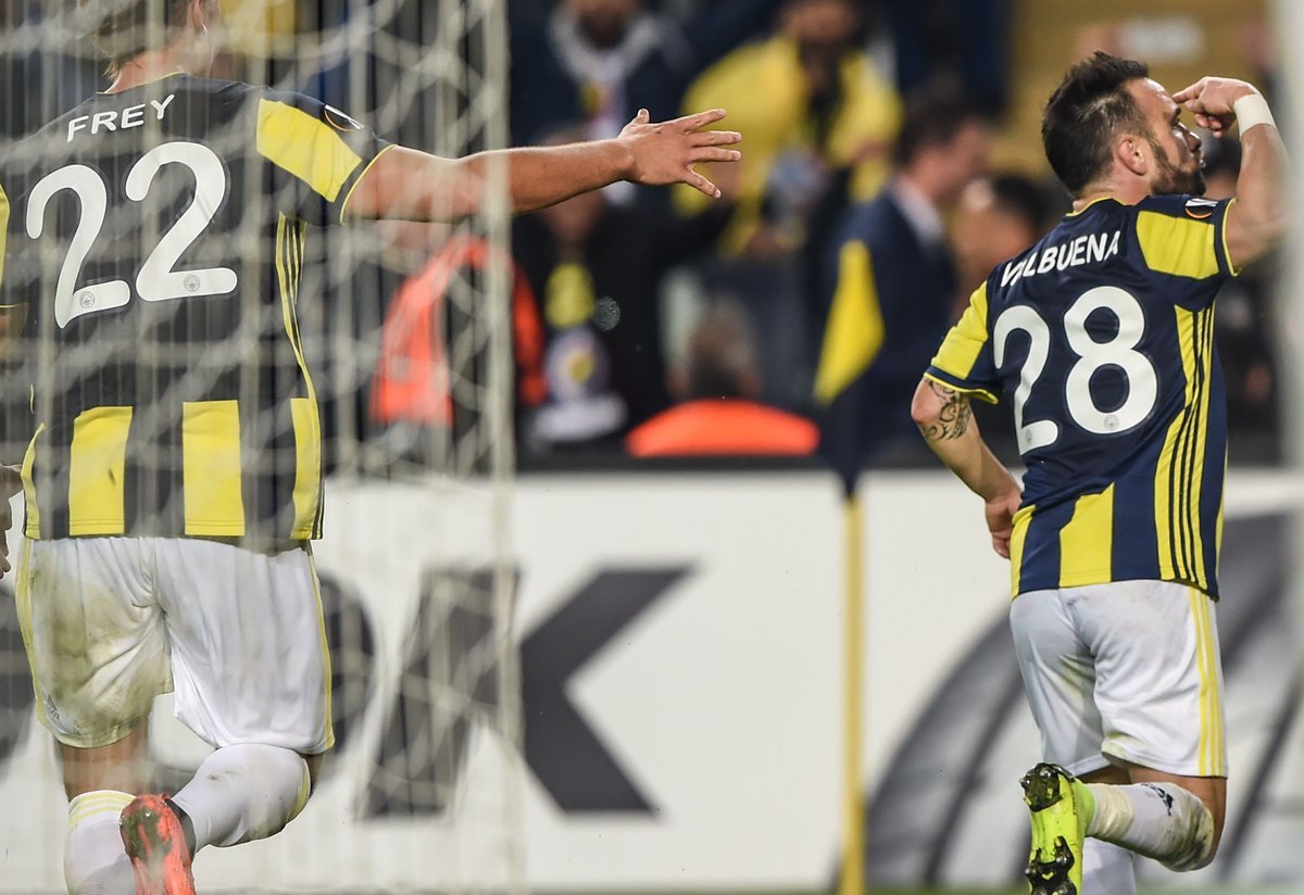 'Maç sonu sosyal medyayı sallayan Valbuena paylaşımı