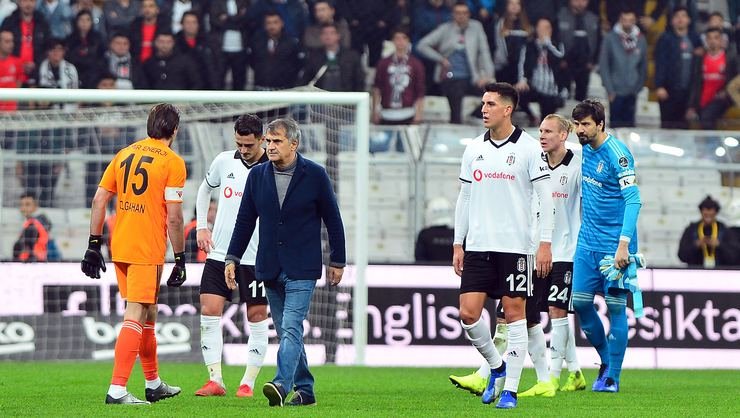 <h2> Şenol Güneş taraftarlardan özür diledi</h2>