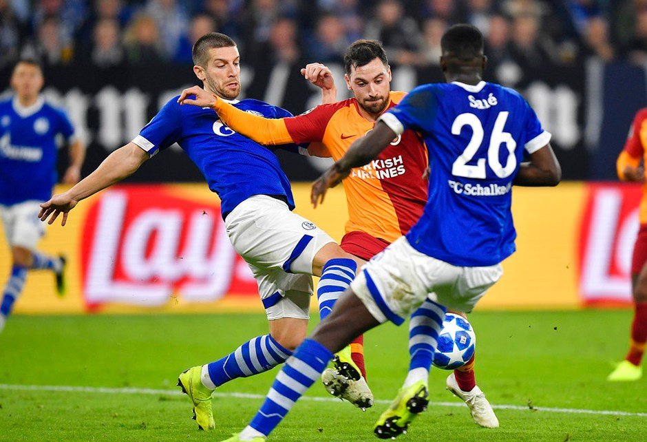 <h2> Sinan Gümüş: Şu anda çok zor bir duruma düştük</h2>